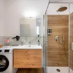 Da Violeta-comodo Bilocale Completo Di Tutto Appartement Triëst