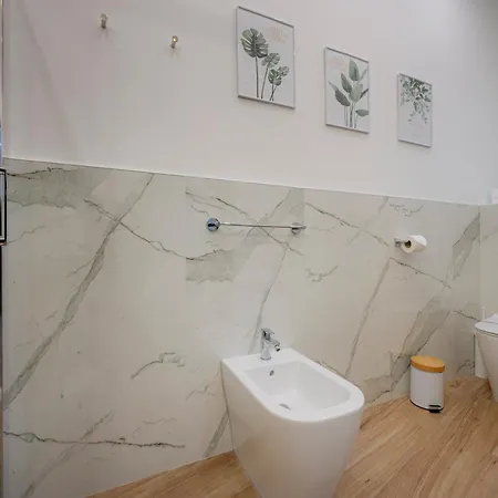 Da Violeta-comodo Bilocale Completo Di Tutto Lägenhet